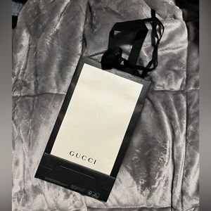 Gucci paper bag